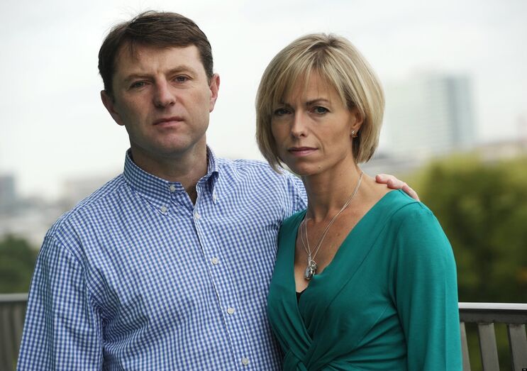 Gerry e Kate McCann continuam a afiançar que nada sobre sobre o desaparecimento da filha. O pai de Kate revelou, à imprensa, que a filha drogava os netos com anti-histamínicos, para os adormecer.