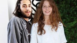 Vídeos: Estivemos com a namorada de Salvador à porta do hospital