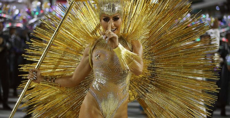 Quente. Muito quente. Estas são as fotos mais atrevidas do Carnaval do Brasil 