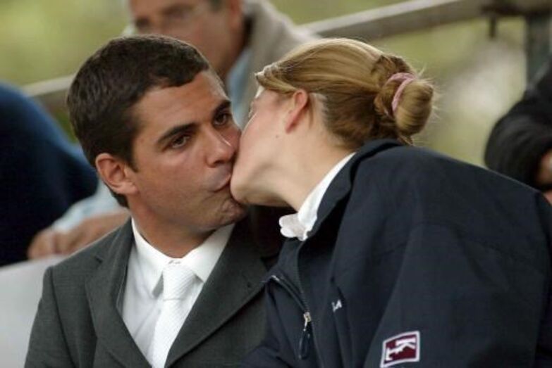 Milionária Athina Onassis traída desde o princípio do casamento