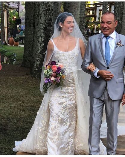 Todos os detalhes do casamento de sonho de Ísis Valverde