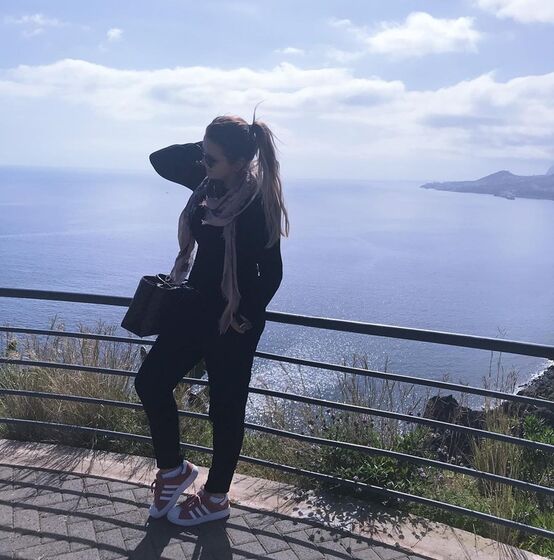 Os verdadeiros motivos da mudança de Katia Aveiro para o Brasil