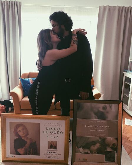 Carolina Deslandes revela mensagem enigmática sobre relações