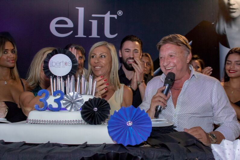 Famosos celebram aniversário do Libertos Club