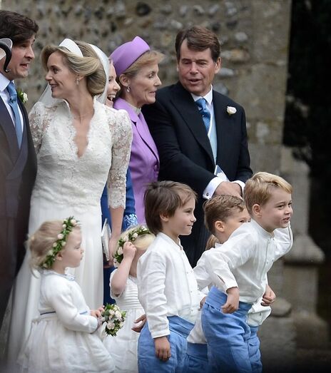 George e Charlotte no casamento de Sophie Carter