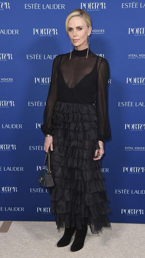 Glamour de Hollywood na Annual Incredible Women Gala