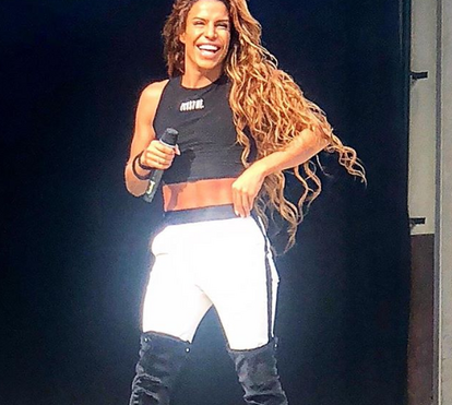 Que diferença! Carlos Costa diz adeus às longas extensões e faz (nova) mudança radical