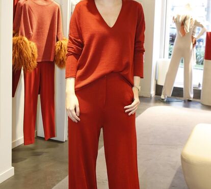 Os looks das famosas em abertura de loja