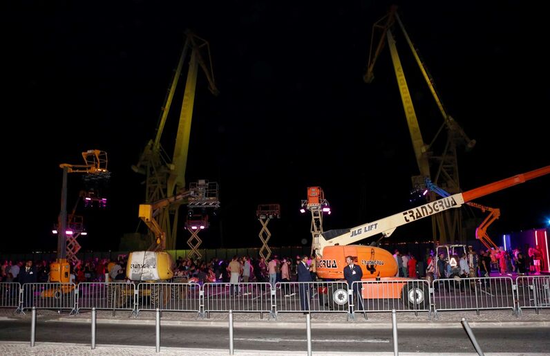 Música, dança, loucura e espectáculo: os 20 anos do Lux Frágil