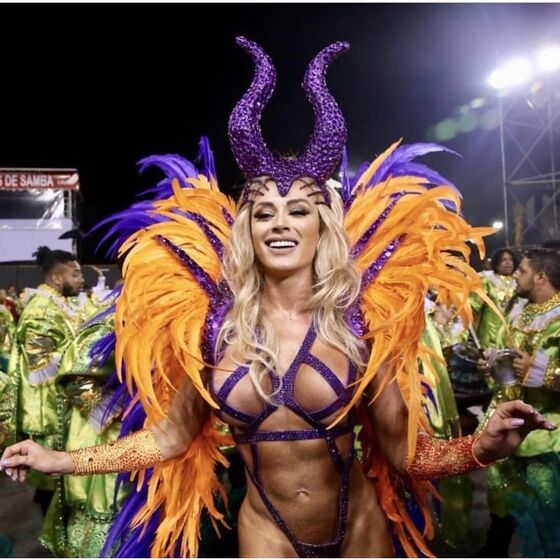 Famosas revelam sensualidade no Carnaval do Brasil