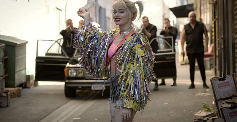 Harley Quinn chega aos cinemas bela e perigosa
