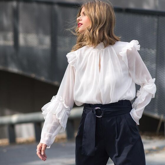 Blusas de estilo romântico, um must have 