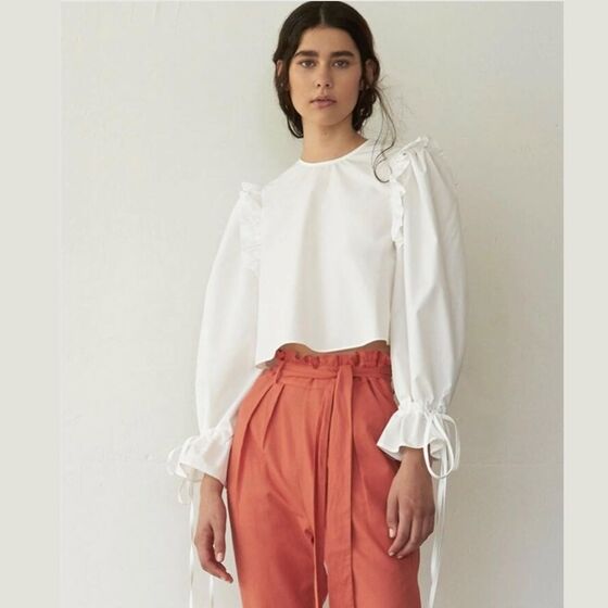 Blusas de estilo romântico, um must have 