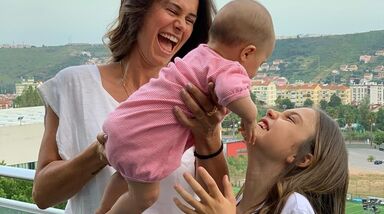 6 meses de puro amor! Cláudia Vieira celebra meio ano de vida da filha Caetana