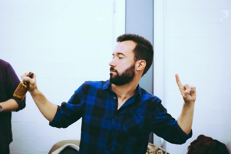 Conheça o humorista da equipa de Ricardo Araújo Pereira que quis gozar com a morte de Pedro Lima